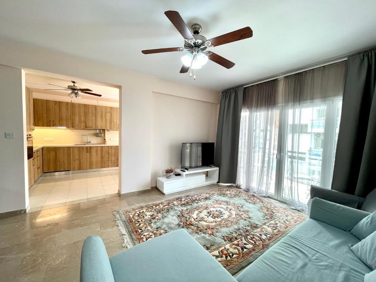 100 M To The Beach Sea La Vie 3 Bedroom Apartment Limassol Exteriör bild