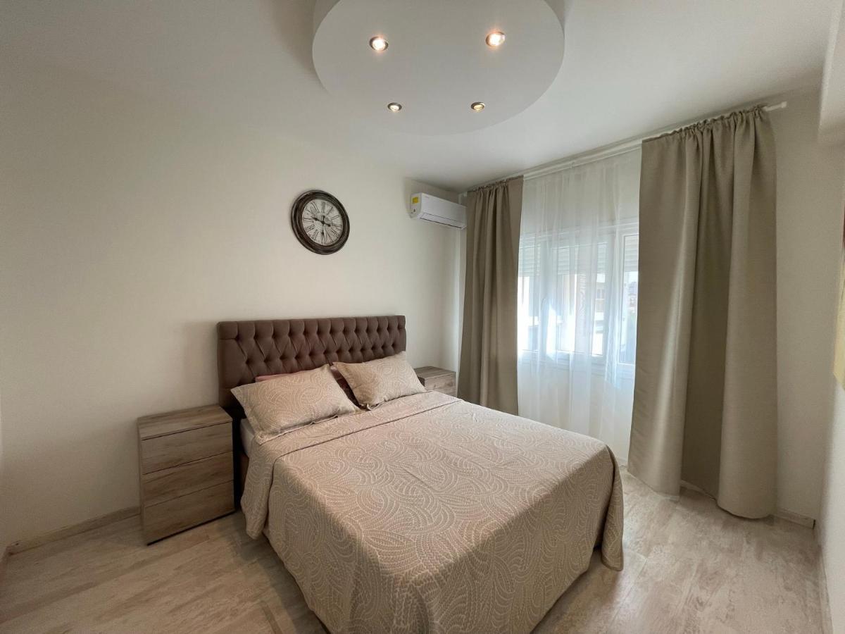 100 M To The Beach Sea La Vie 3 Bedroom Apartment Limassol Exteriör bild